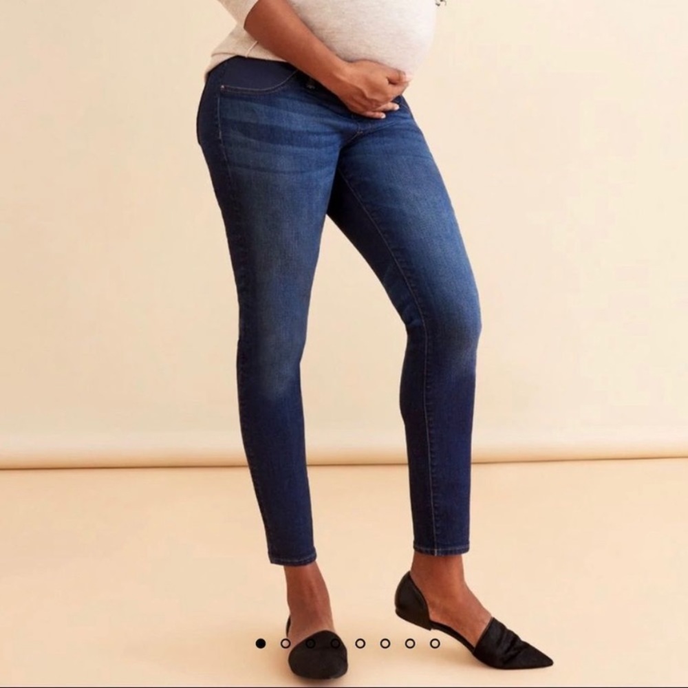 NWT Warp + Weft Maternity Jeans Size 24